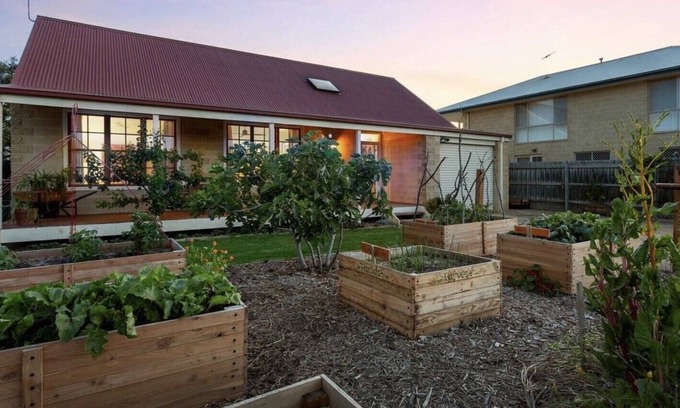 Hastings Maison | Warrangine Bay view retreat is a real jewel of the Mornington Peninsula.