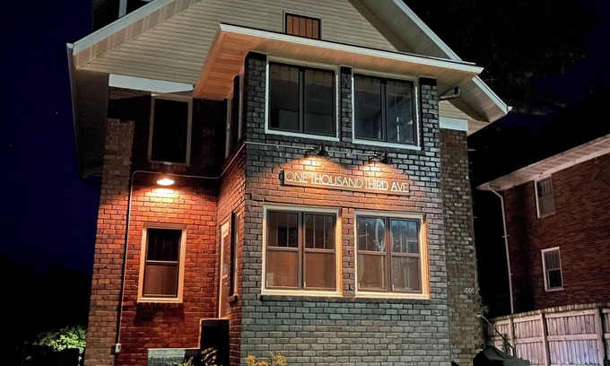 Waseca Maison | Waseca Haven: Your Modern, Renovated Furnished Retreat