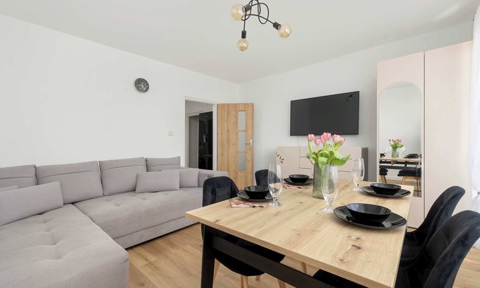 West Pomeranian Voivodeship Appartement | Waska Bright Apartment with Balcony