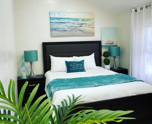 Bellmore Maison | Water Canal Villa Salgado