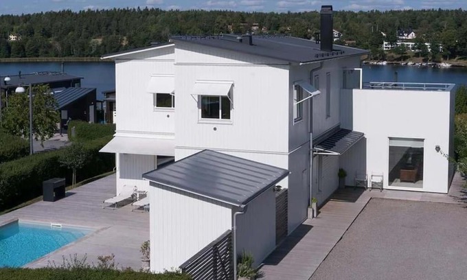 Gashaga Villa | Water facing villa with pool & sauna
