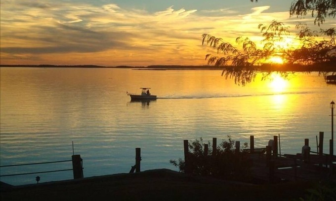 Chestertown Maison | Water Front Retreat - Lever et coucher de soleil eau Vues
