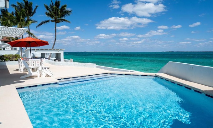 Eastern Road Maison | Water's Edge Villa - Oceanfront with Private Pool