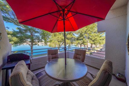 McCormick Ranch Maison | Waterfront-2nd Flr-3br-fireworks-private-gated