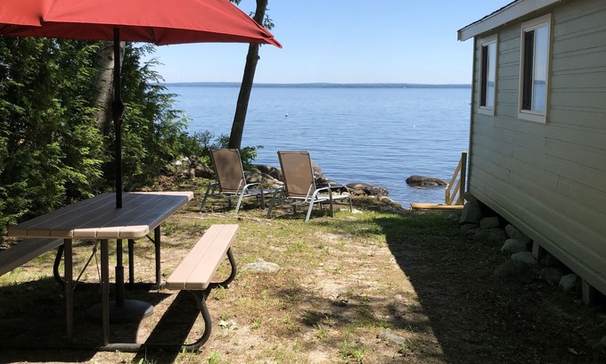 Sebago Cabine | Bord de l'eau Location hebdomadaire sur le lac Sebago!