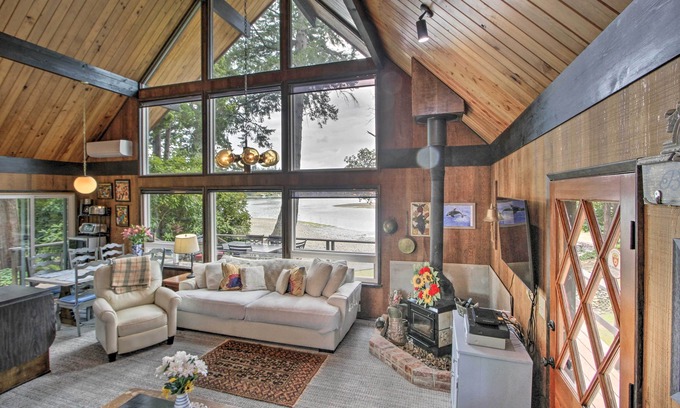 Gig Harbor Cabine | Waterfront Gig Harbor Cabin w / vues Puget Sound!