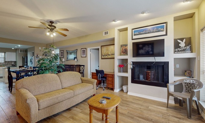 El Lago Copropriété | Waterfront community condo with on-site pool, water views, & private patio
