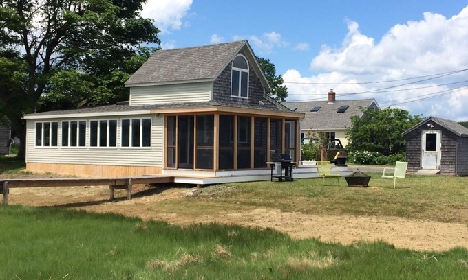 Newbury Maison | Waterfront Cottage a quai privé sur la rivière Parker, Newbury (près de Plum Island)