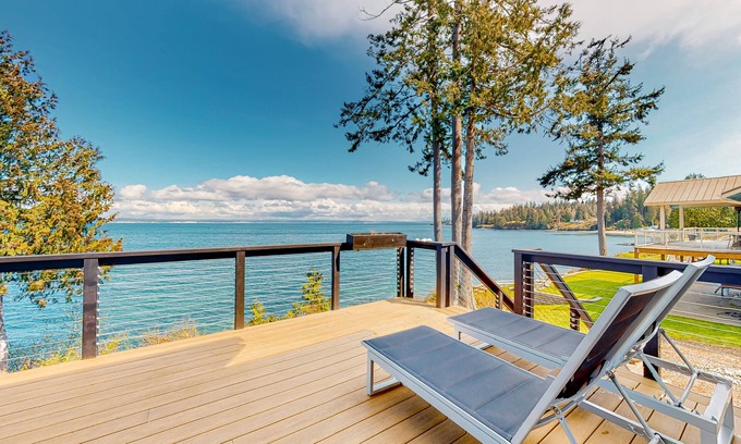 Port Ludlow Maison | Waterfront dream home with unparalleled views, gas fireplace, & washer/dryer