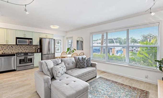 Hendricks and Venice Isles Appartement | Hendricks Isle - Apartment 3