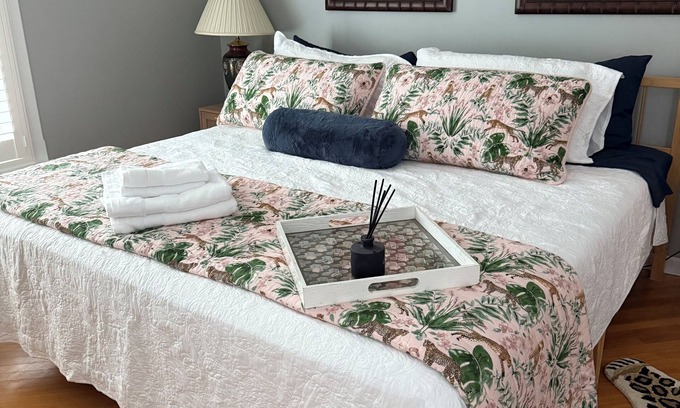 Phoenix Maison | WATERFRONT ESCAPE, WALKABLE VILLAGE, MINUTES TO SYRACUSE UNIVERSITY