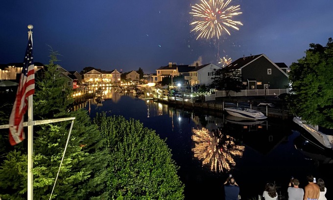 Point Pleasant Maison | Waterfront family oasis