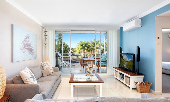 The Entrance Appartement | Escapade au bord de l'eau - Bluey's Beach House