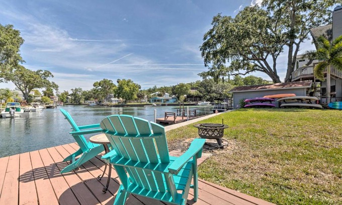 Weeki Wachee Gardens Maison | Waterfront Getaway with Private Dock and Slip