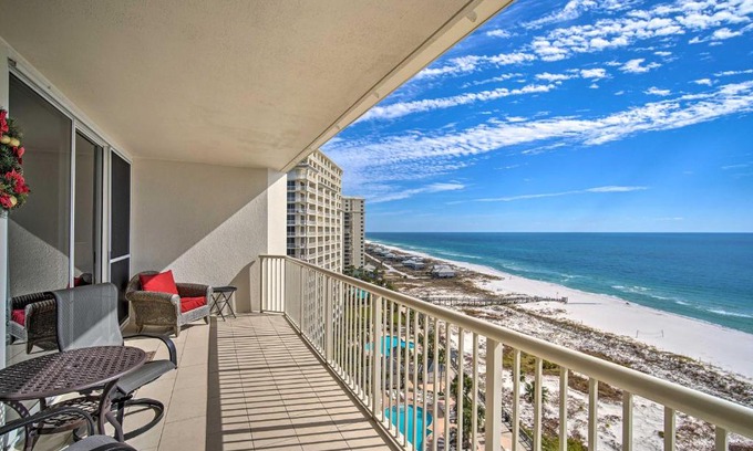 Fort Morgan Appartement | Waterfront Gulf Shores Escape with Resort Amenities!