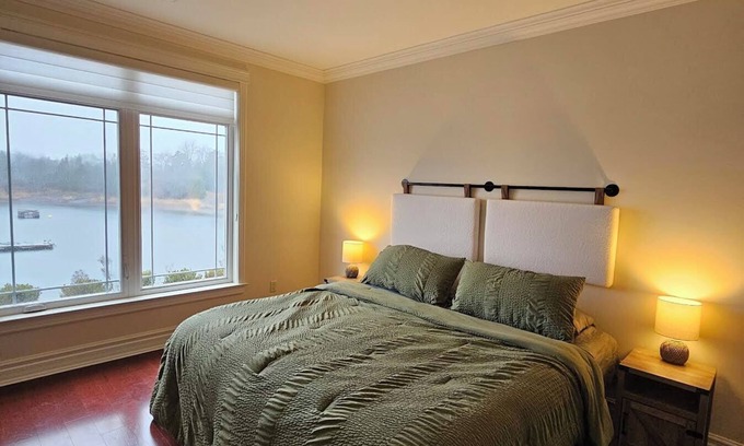 Saint John Maison | Waterfront Home in Saint John