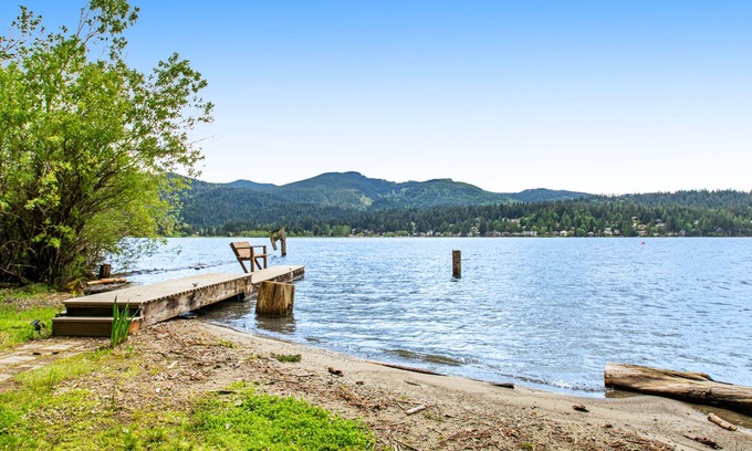 Bellingham Maison | Waterfront home on Lake Whatcom with private dock, beach, firepit & woodstove
