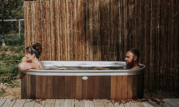 Coles Bay Maison | Waterfront - Hot Tub - Sauna - Serenity