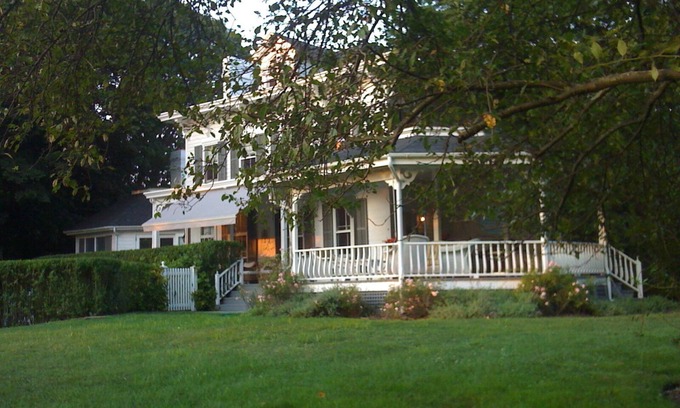 Shelter Island Heights Maison | Waterfront Victorian farmhouse with heated pool and deepwater dock