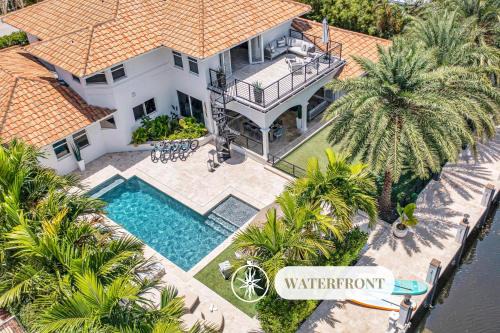 Seven Isles Maison | Waterfront Villa Beach Proximity Venice of America Coastal Extravagance Palm Key VlLLAS