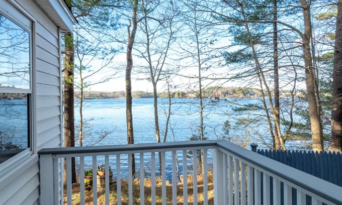 Kittery Maison | Waterview Cottage in Kittery Point