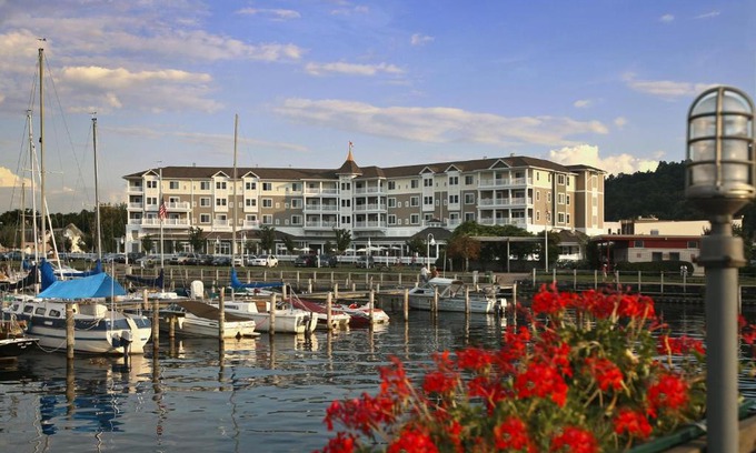 Watkins Glen Hôtel | Watkins Glen Harbor Hotel