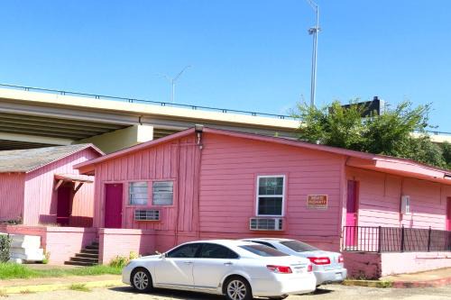Cedar Crest Hôtel | Way Side Inn by Hotel O Dallas near Fair Park Downtown