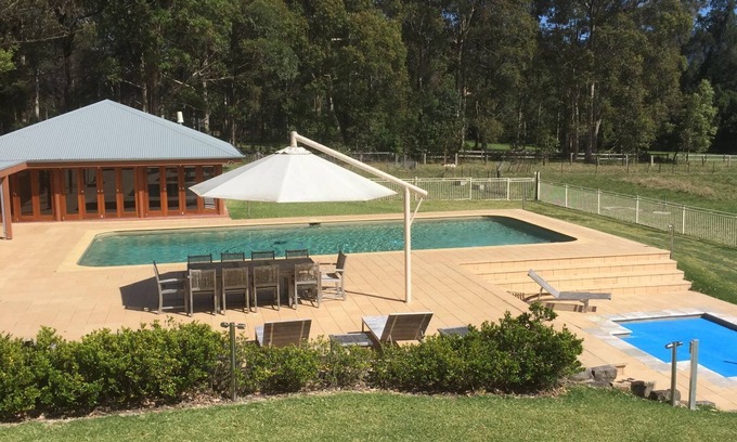 North Nowra Appartement | Waymount Farm Luxury Escape pour les familles, les couples et les animaux domestiques.