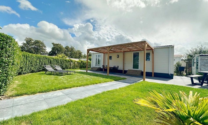 Sint Maarten Maison | We would like to invite you to this brand new chalet for a wonderful beach holiday.