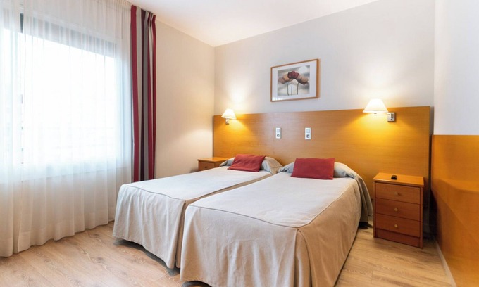 El Baix Guinardo Appartement | Weflating SANT PAU - 2 BDR
