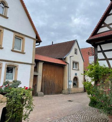 Pleisweiler-Oberhofen Appartement | Weingut und Destillerie Bernd Klein