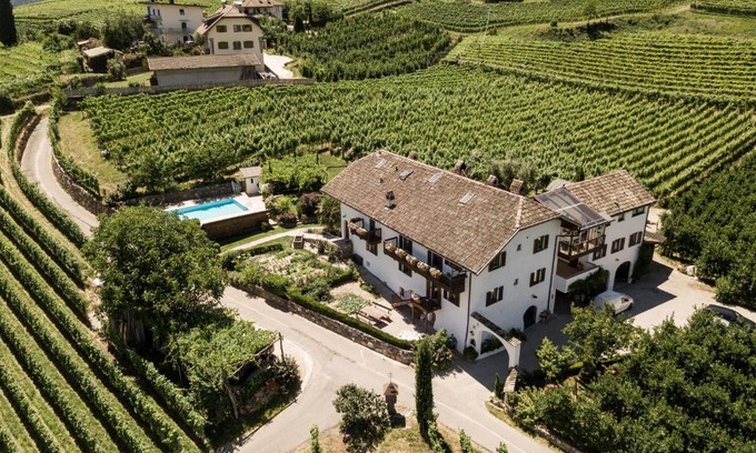 Pianizza Di Sopra Maison | Weingut Weidlhof - Suite & Breakfast - Vacation for wine lovers