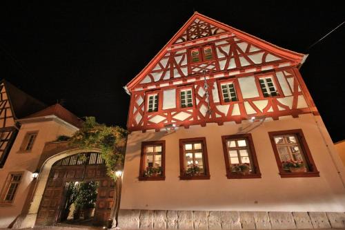 Kallstadt Hôtel | Weinhaus Henninger