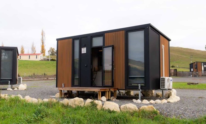 Waikari Maison | Weka Pass Cottages 1 by Tiny Away