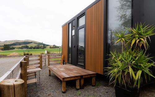 Waikari Maison | Weka Pass Cottages 3 by Tiny Away