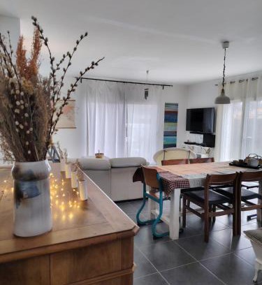 Moutiers-les-Mauxfaits Maison | Welcome to Najat's