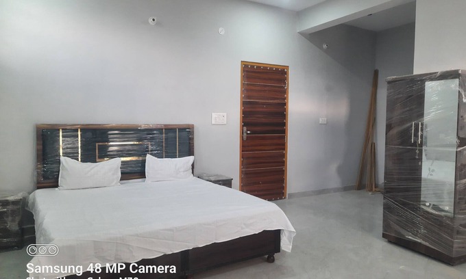 Sundarnagar Maison | Welcome to AAAC Home Stay, a family-run guesthouse