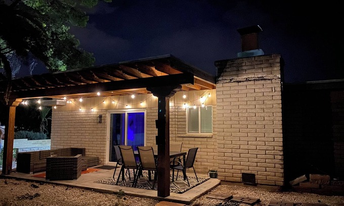 Drexel Heights Maison | Welcome to Casa Holladay!
