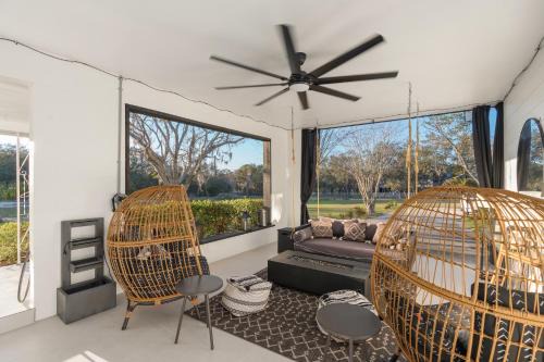 Haines City Maison | Welcome to Casa Tallman - Your Exclusive 3-Acre Private Retreat