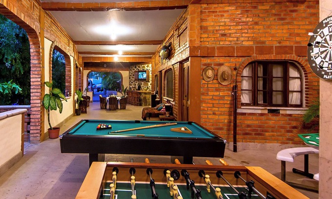 Litibu Maison | Welcome to Casa Tortuga Litibu. Hacienda style home with beautiful ocean views.