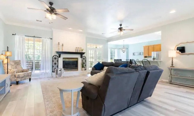 Stillwater Maison | Welcome to Cowboy Chateau! Newly renovated! 4bd/3b
