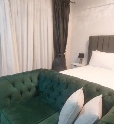 Lavington Appartement | Welcome to Demphy stays!
