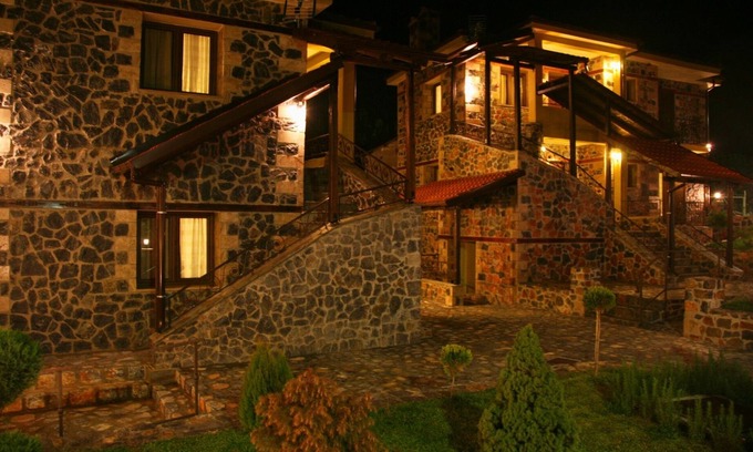 Loutraki Maison | Bienvenue à Guesthouse Yades, Double Studio!
