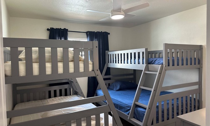 Lutz Maison | Welcome to Hickory Loop in Lutz!