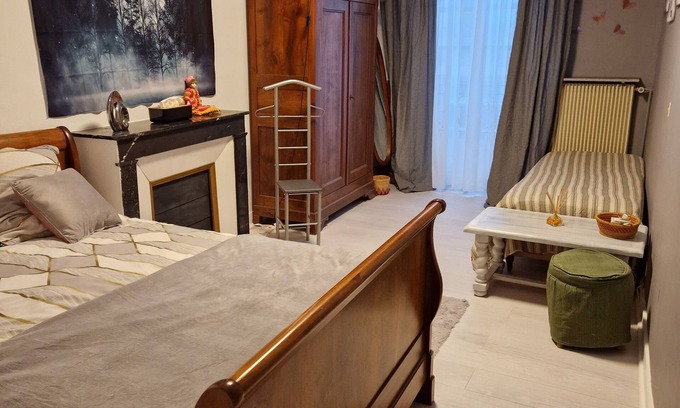 Le Puy-en-Velay Appartement | Bienvenue au Cocon de Seguret - Duplex de 120 m2 au cœur du secteur historique