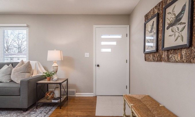 New Albany Maison | Welcome to Memory Lane!