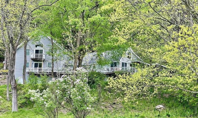 Hancock Maison | Welcome to Miller Fly Life