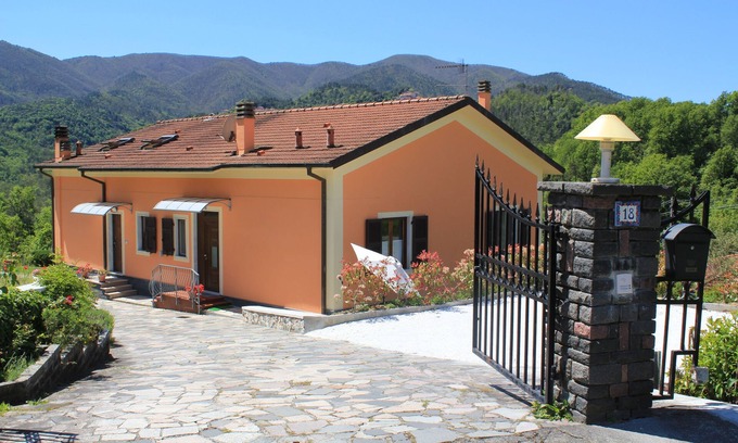 Beverino Maison | Welcome to our French-speaking friends at "La Collina del Moro"