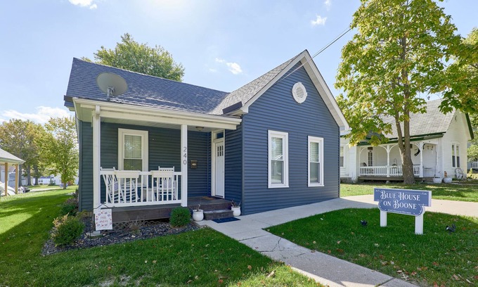 Troy Maison | Welcome to the "Blue House on Boone"
