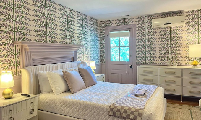 Nellysford Hôtel | Welcome to the newly appointed Everett Estate: Where Modern Luxury Meets Historic Charm